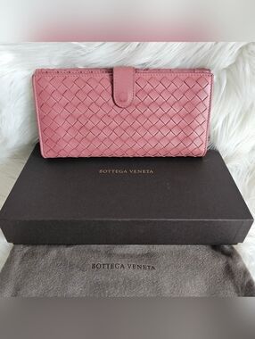 🩷 Bottega Veneta Long Wallet 🩷